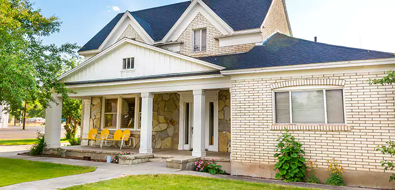 Why Homeowners in Federal Way Sell Their Houses After Losing a Job – And How We Can Help
