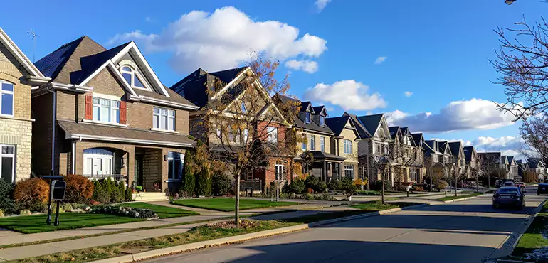 Why Choose Us for Selling Your Foreclosed House in Alderwood Manor, WA?